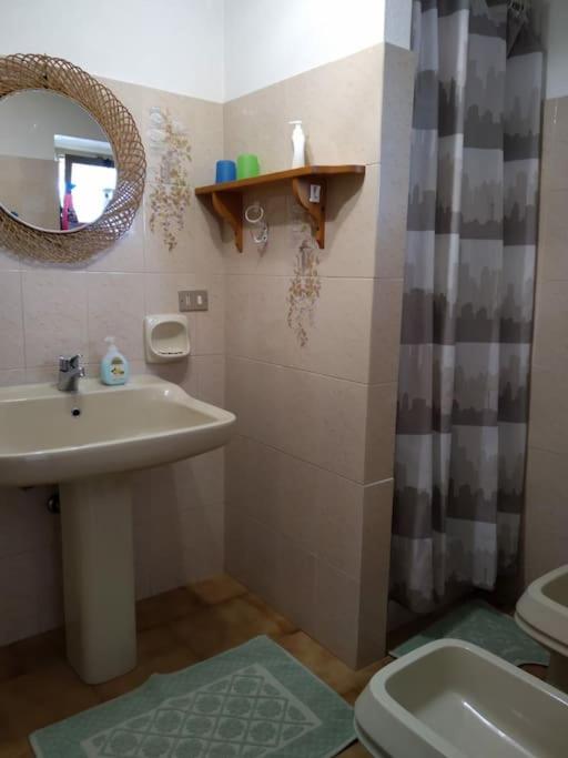 Gollai House - Appartamento con 2 Camere da Letto - 24