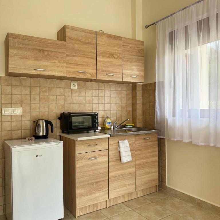 Apartments Sofia - Četvorokrevetna Soba sa Balkonom - 6