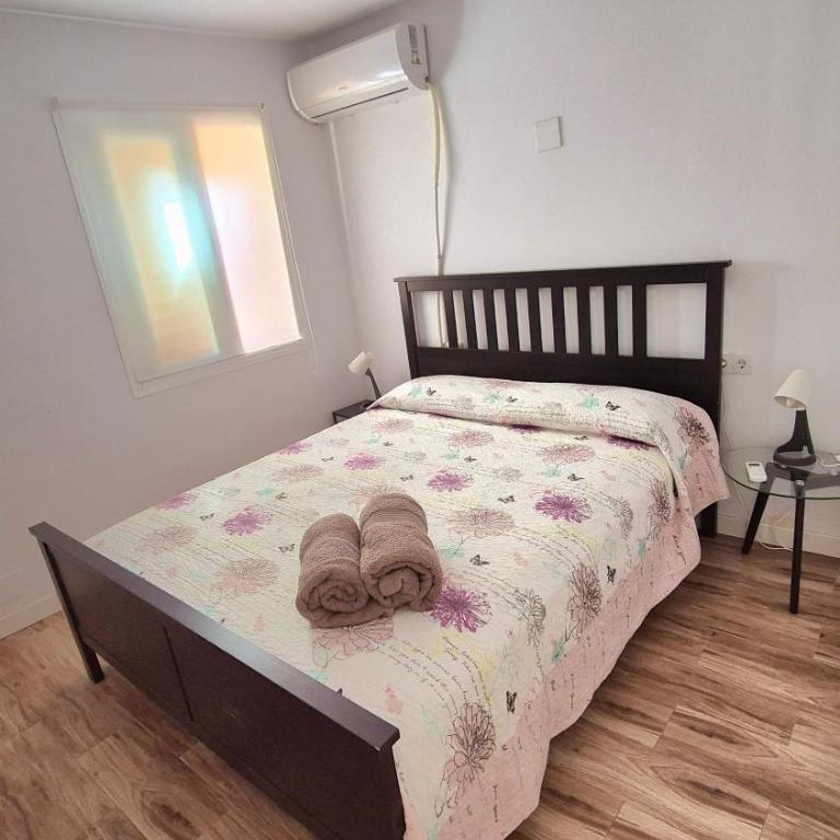 Piso segunda línea de playa - Three-Bedroom Apartment with Balcony - 11