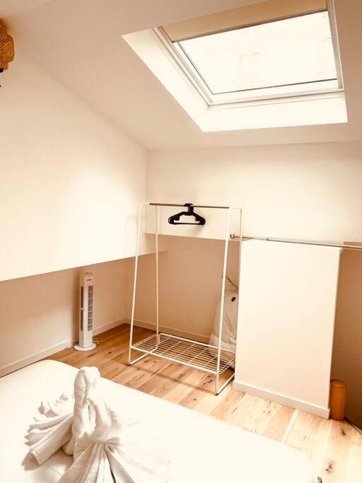 Stylish Loft Paris 17- 3 bdrs - 2 bathrs - 7 pers - Appartement 3 Chambres - 14