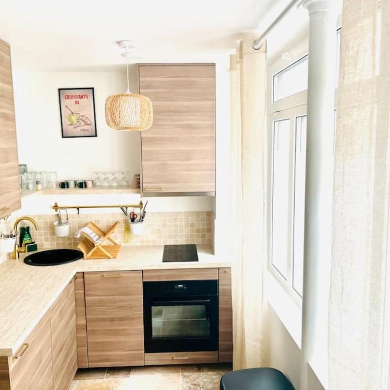 Stylish Loft Paris 17- 3 bdrs - 2 bathrs - 7 pers - Appartement 3 Chambres - 20