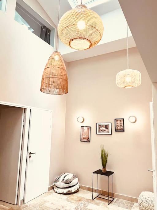 Stylish Loft Paris 17- 3 bdrs - 2 bathrs - 7 pers - Appartement 3 Chambres - 30