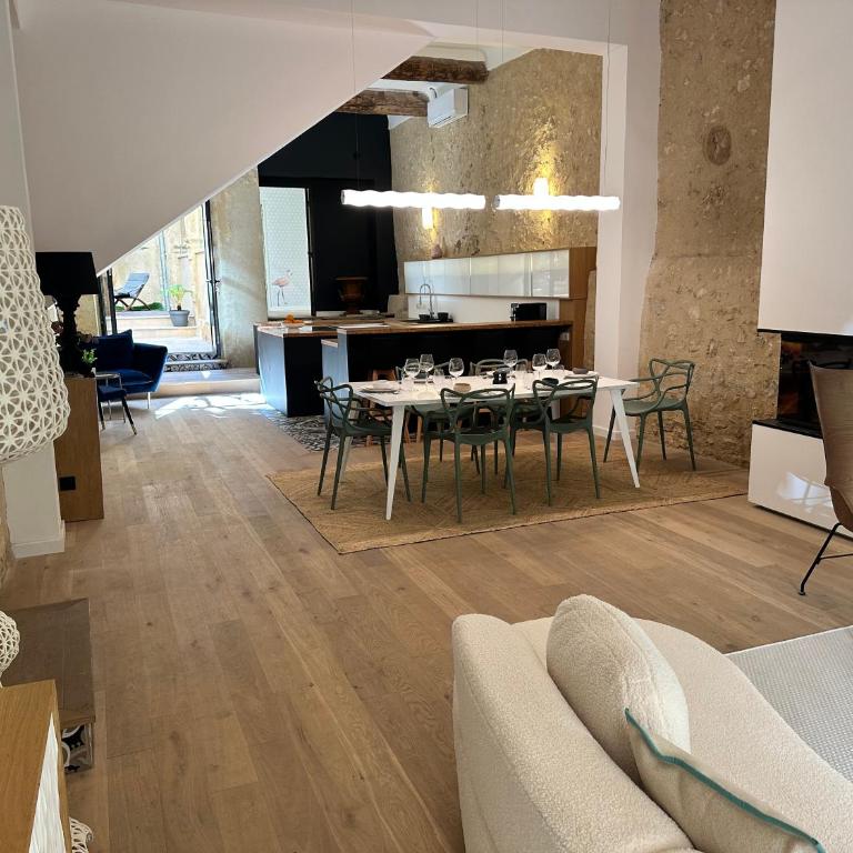 Le Spacieux - Un Voyage en Provence- Offre de lancement - Appartement 3 Chambres avec Piscine Privée - 5