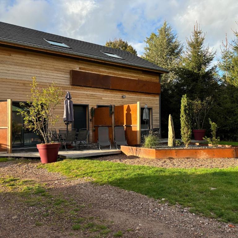 Duplex le Red Cedar avec terrasse et jardin - Appartement 2 Chambres - 17