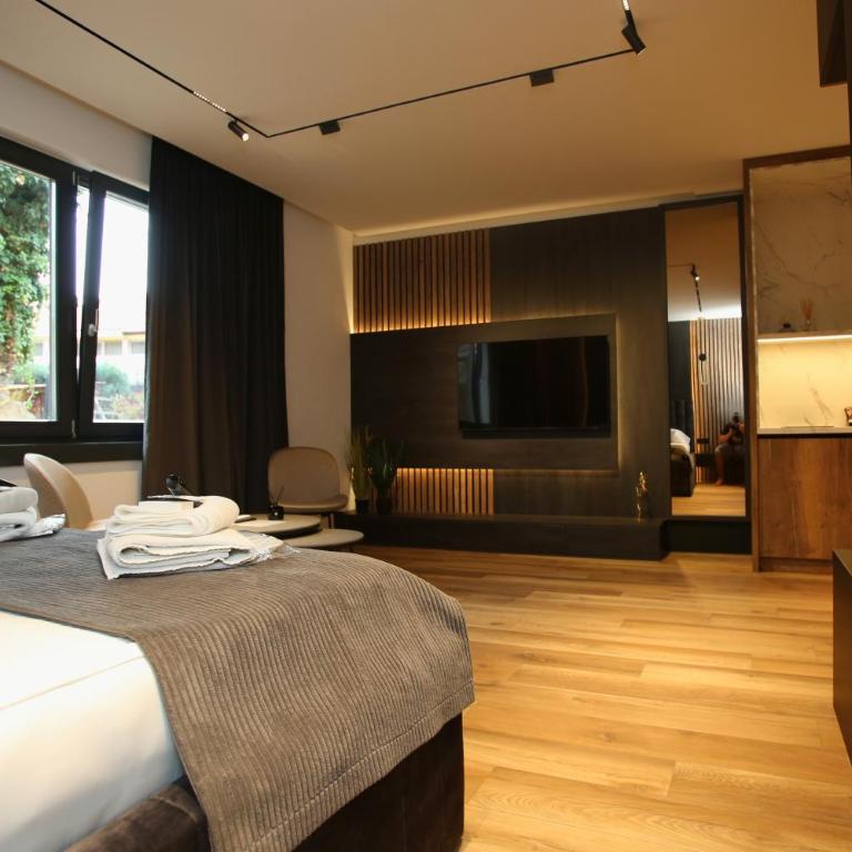 Apartments AMALFI Old Town FREE Parking - One-Bedroom Apartment - 6