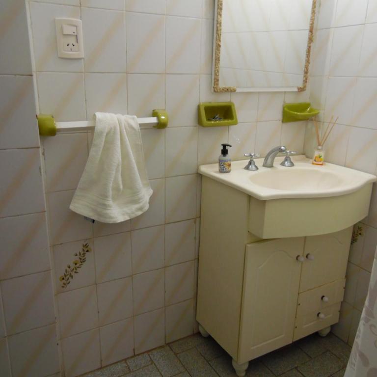 Ayres de Miramar - Three-Bedroom Apartment - 11