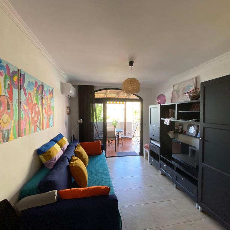 Sweet Home on the Beach 212 - One-Bedroom Apartment - 9