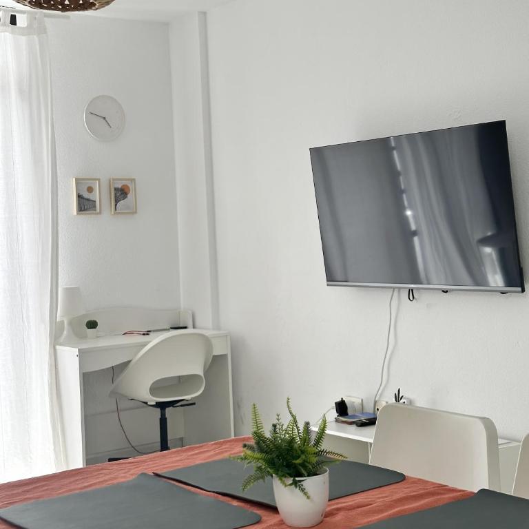 Los Cristianos 1-bedroom apartment, swimming pool - Apartamento de 1 dormitorio - 15