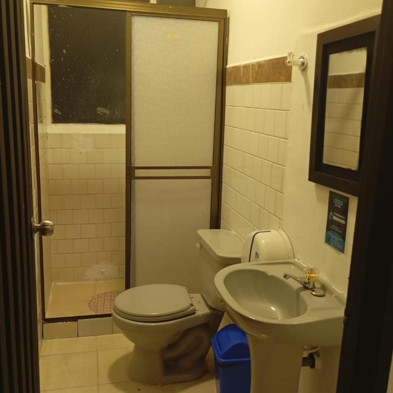 Hotel Ricocampo - Habitación Doble con baño privado - 9