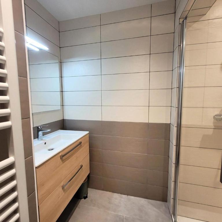 Résidence Le Nantaux - Appartement lumineux, dans un chalet entièrement rénové, centre station MAE-0931 - Apartamento - 5