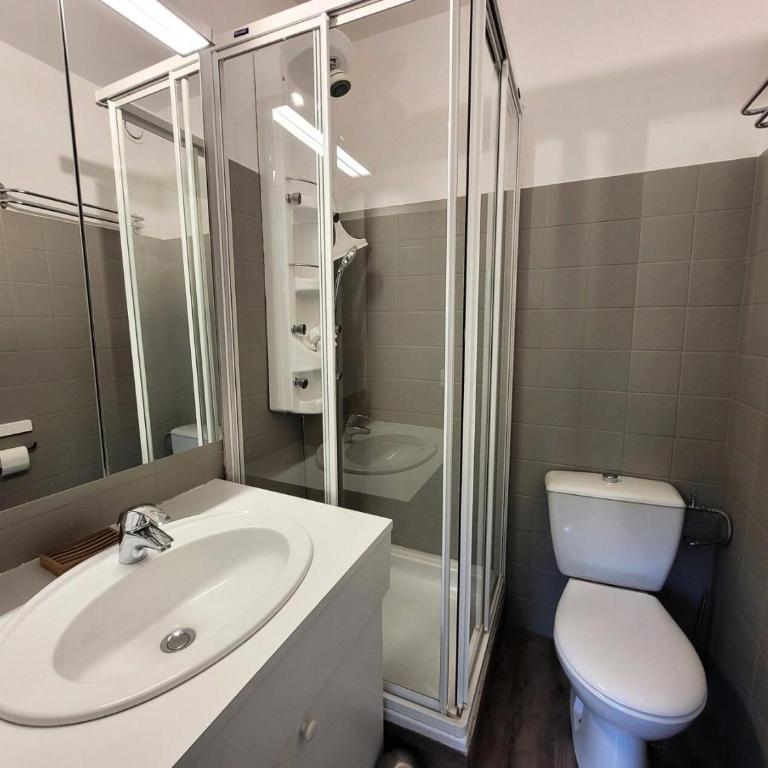 Résidence Grizzly - Appartement skis aux pieds, entièrement rénové MAE-1051 - Apartment - 9