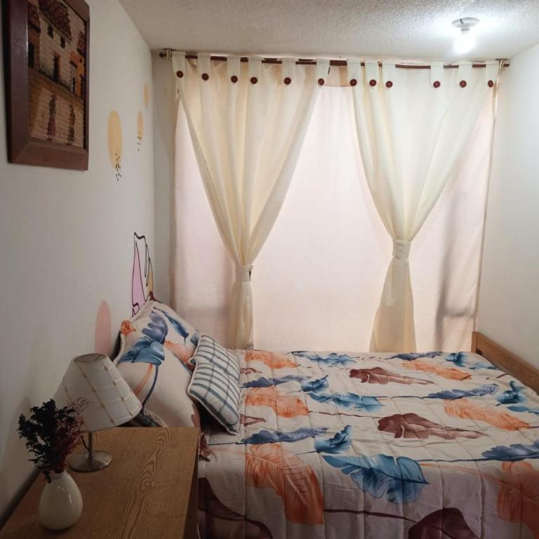 Hostal CasAlé Usaquén - Habitación Doble con baño privado - 1