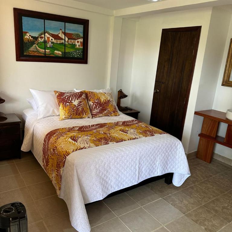 El Ensueño Ecohostal & Glamping - Double Room with Private Bathroom - 24