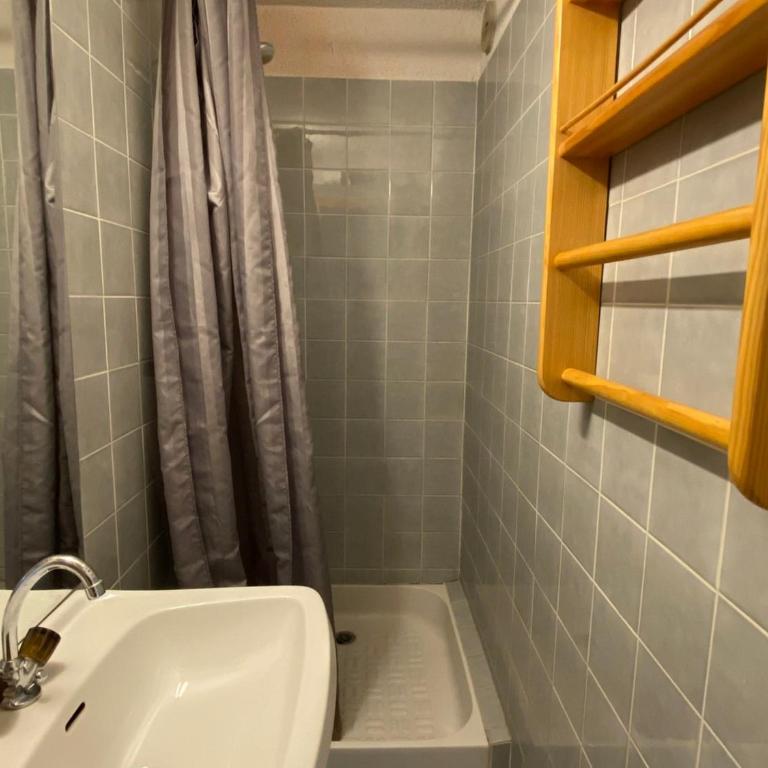 Méribel Centre: Duplex 4 Chambres, 8 Pers, Proche Pistes - FR-1-411-955 - Apartment - 6