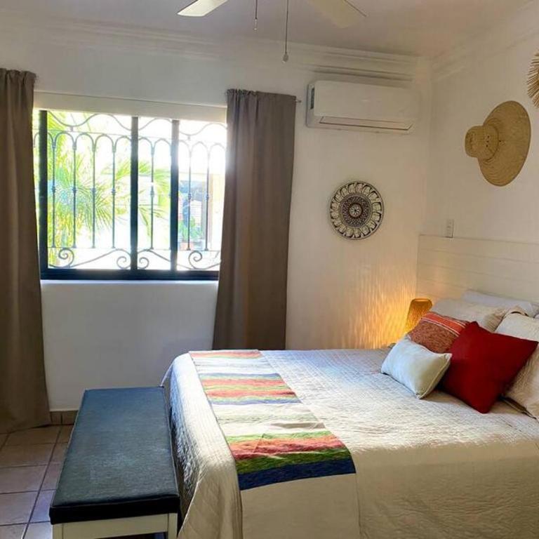 Casa Palencia Hotel and Breakfast - Queen Room with Garden View - 3
