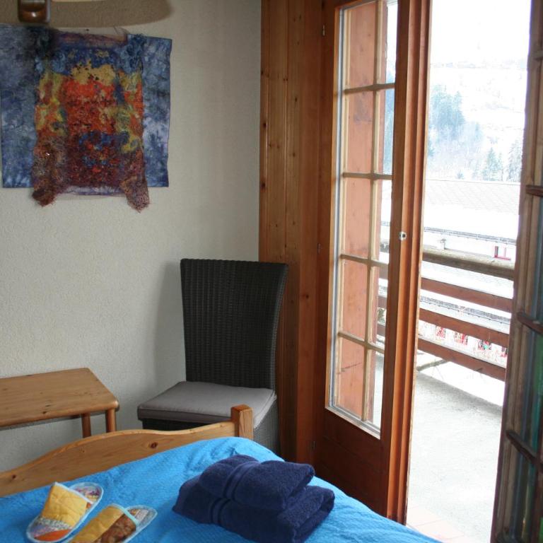 BnB Claudy et Elizabeth Michellod-Dutheil - Einzelzimmer mit Gemeinschaftsbad - 2
