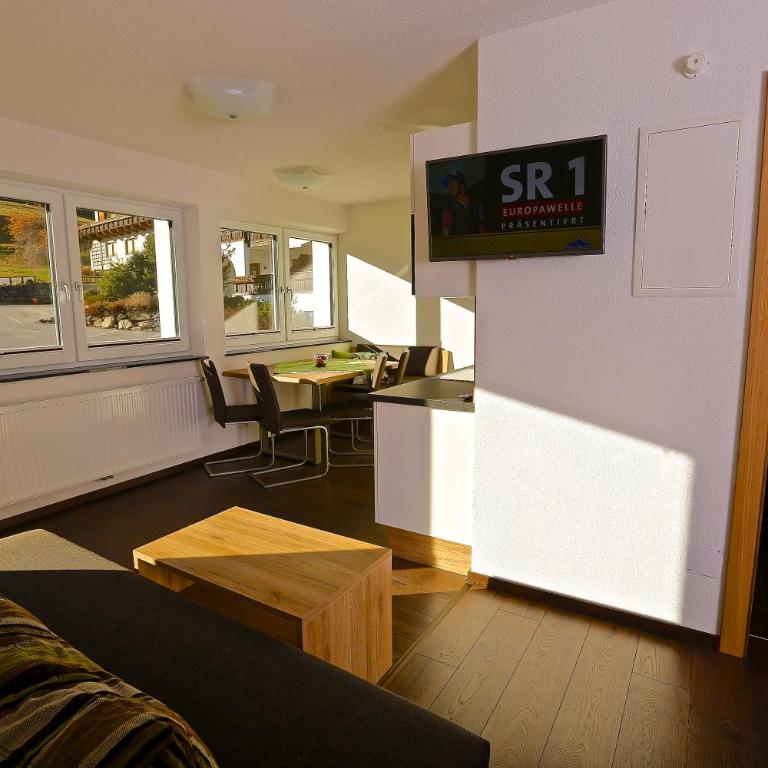 Ladis Living - Appartamento con Vista Giardino - 6