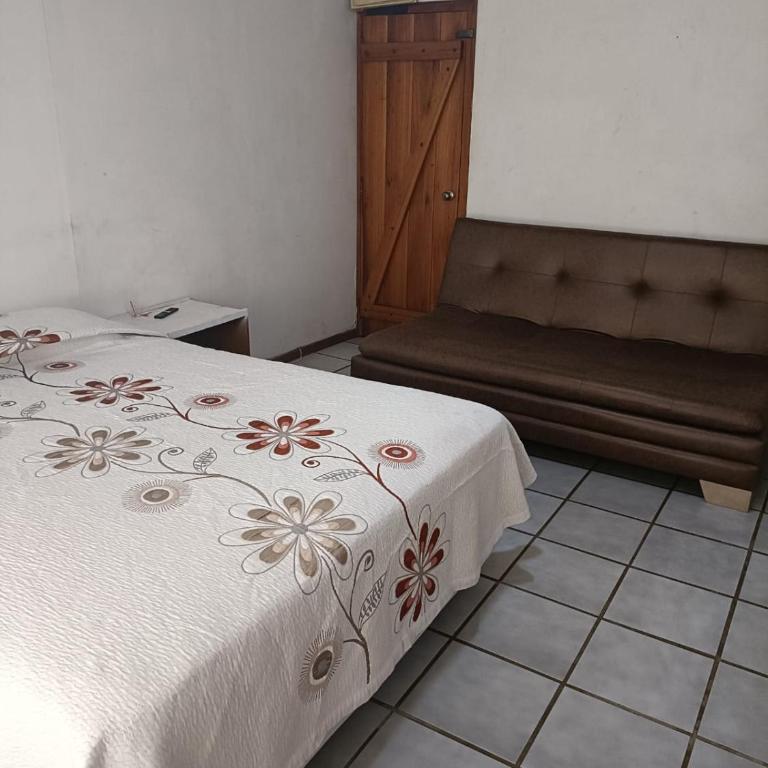 Cabañas camino al sol - Casa de 2 dormitorios - 18