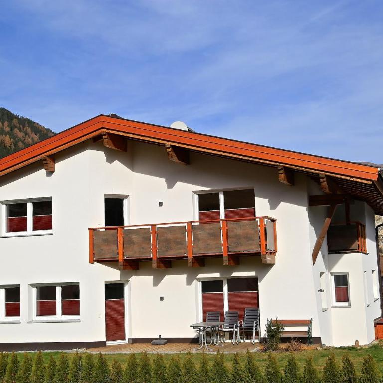 Ladis Living - Appartamento con Vista Giardino - 9