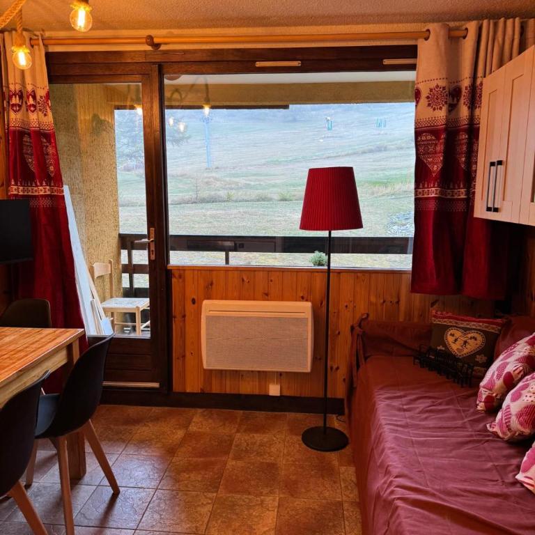 Cosy Apartment in the Mountain Charme - One-Bedroom Apartment - 38