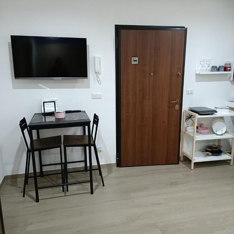 Blueroom ASSO - One-Bedroom House - 7