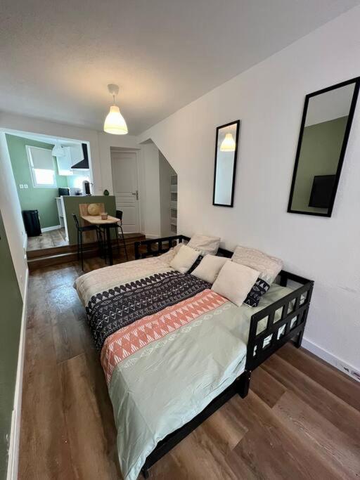 Appartement plein centre-ville - One-Bedroom Apartment - 4