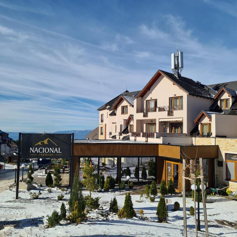 Mountain Side Kopaonik - One-Bedroom Apartment - 64