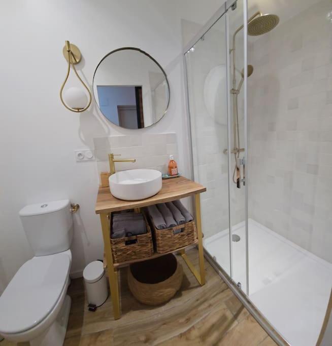 logement avec cuisine et jardinet proche lac - Appartement 1 Chambre - 7