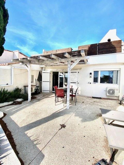 Maison, jardinet, terrasse, parking privée, climatisation - Apartment - 4