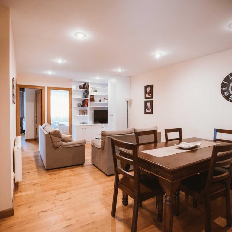 Las Ayalgas, apartamento en Llanes VUT-3935-AS - Three-Bedroom Apartment - 25