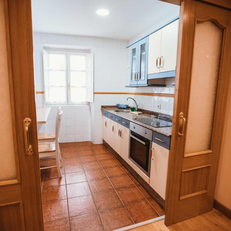Las Ayalgas, apartamento en Llanes VUT-3935-AS - Three-Bedroom Apartment - 36