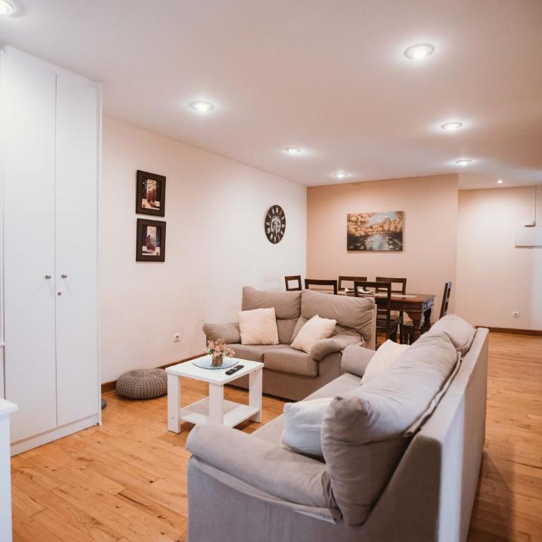 Las Ayalgas, apartamento en Llanes VUT-3935-AS - Three-Bedroom Apartment - 39
