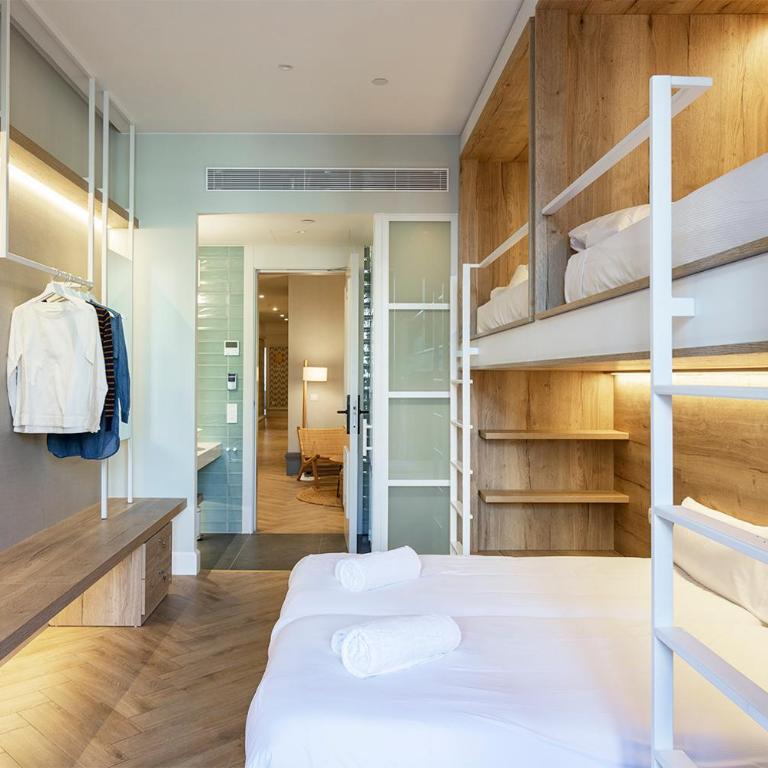 Weflating Boutique Hostel - Premium Quadruple Room - 1