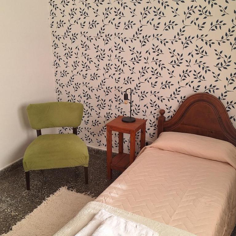 La casa, alquiler temporario - casa completa con cochera y patio- parrilla - Casa de 3 dormitorios - 31