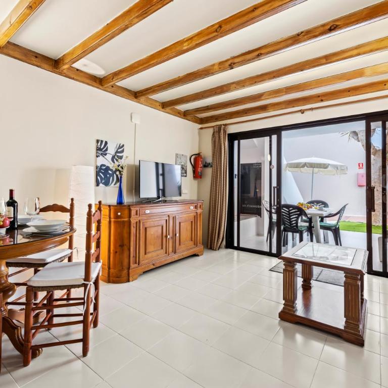 Home2Book Bright Apt Beach & Pool, Costa Teguise - Apartamento de 1 dormitorio con terraza - 7