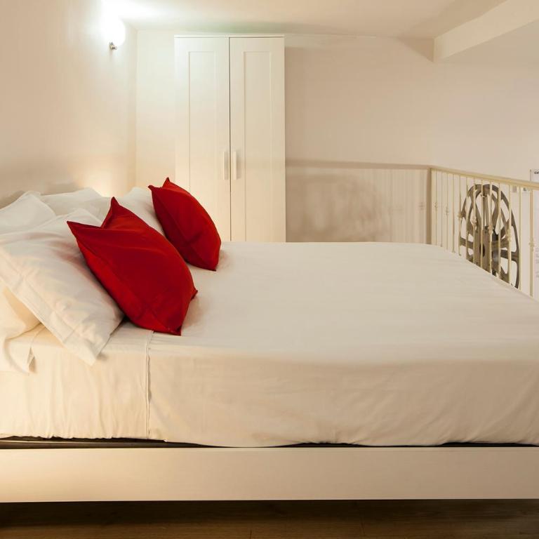 Cinema House at the historical center by Wonderful Italy - Apartment - 3