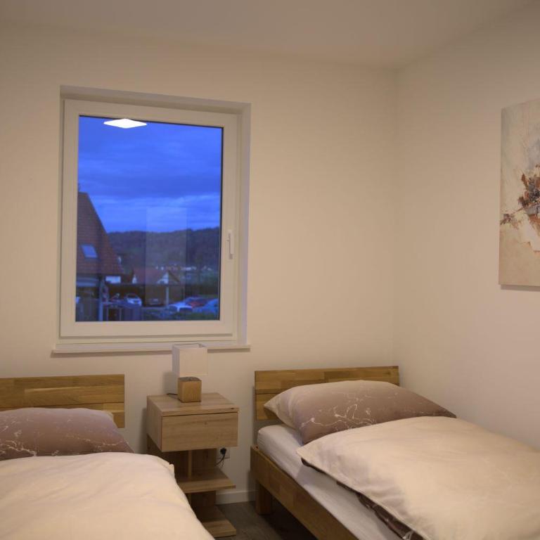 Sorinas Home - Comfortable Apartment near Graz - Free Parking - Apartment mit 2 Schlafzimmern mit Balkon und Terrasse - 5
