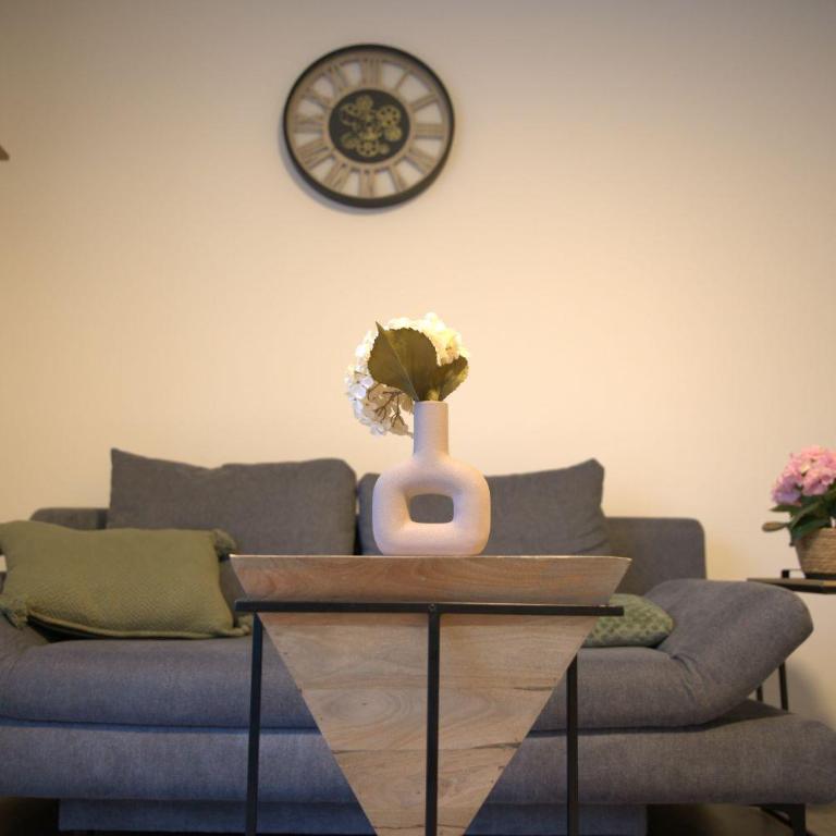 Sorinas Home - Comfortable Apartment near Graz - Free Parking - Apartment mit 2 Schlafzimmern mit Balkon und Terrasse - 13