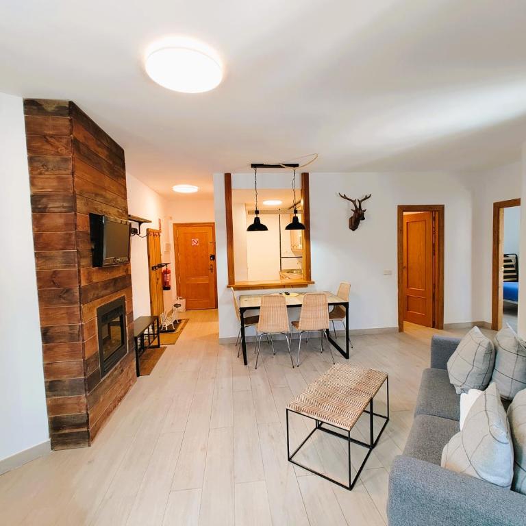 SKI & SNOW APARTMENTOS by TODOSIERRANEVADA - Plaza de Andalucia - Junto a los Telecabinas - Apartamento de 1 dormitorio - 27