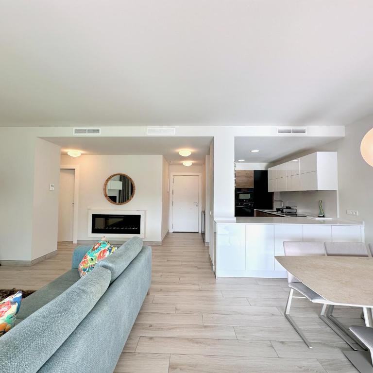 Modern 3-bedroom apartment in Casares Green - Apartamento de 3 dormitorios - 12