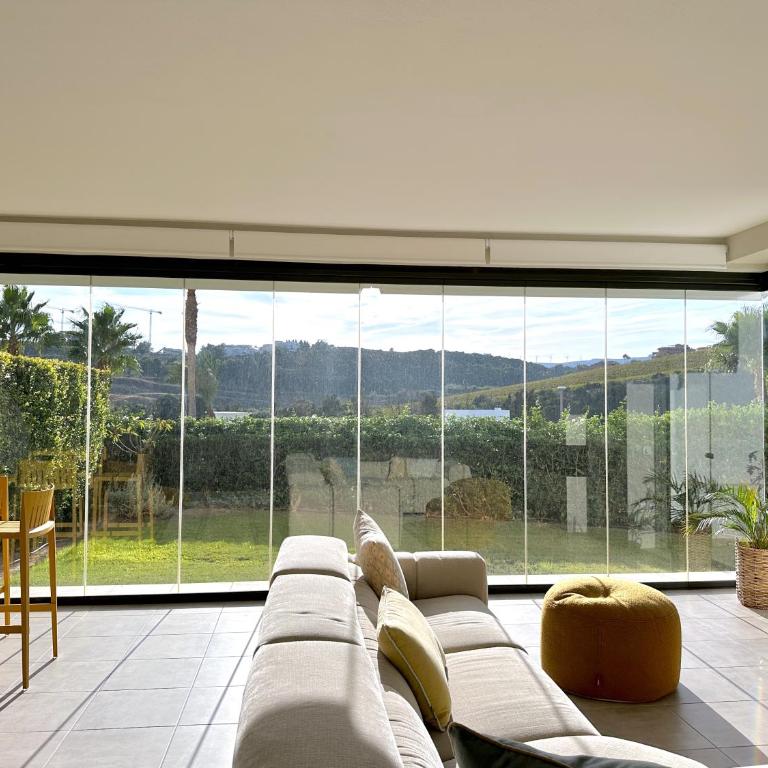 Modern 3-bedroom apartment in Casares Green - Apartamento de 3 dormitorios - 2