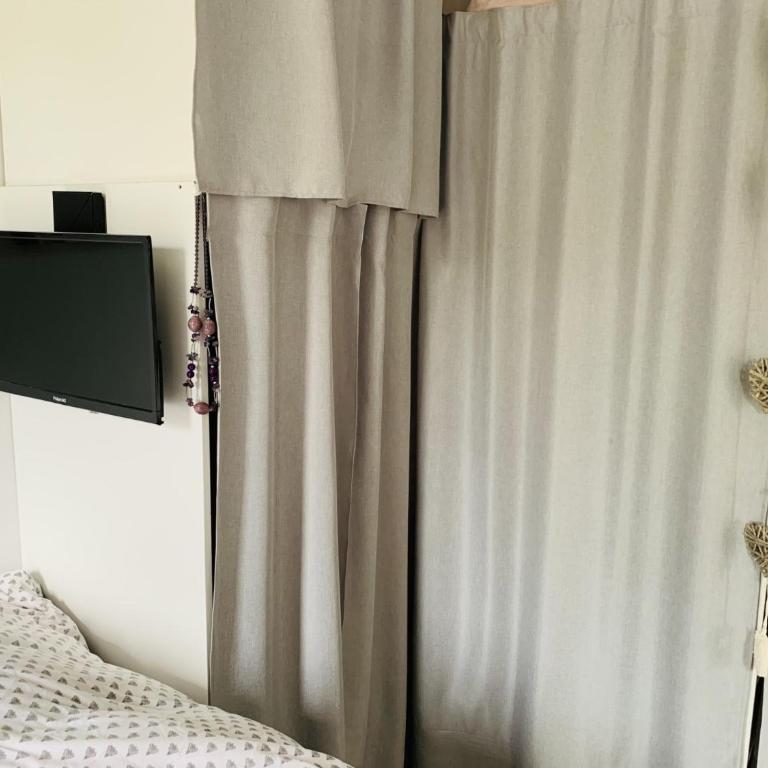 Charmant T2 a 500 m du port avec parking privé - Apartamento de 1 dormitorio - 7