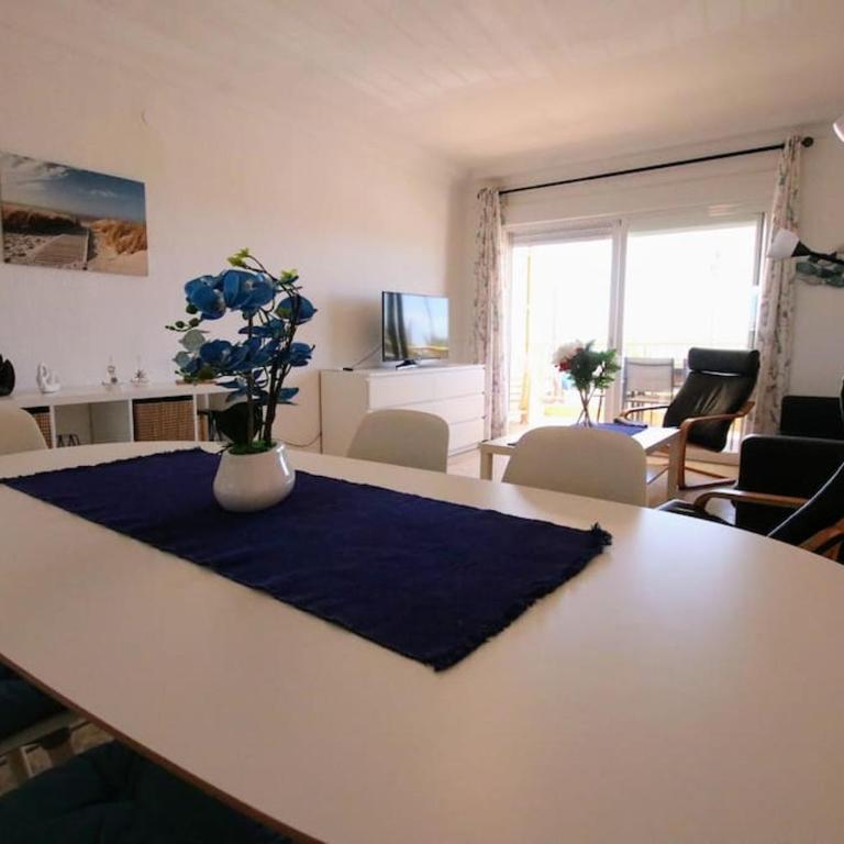 TESS Apartamento Don Miguel - Three-Bedroom Apartment - 11