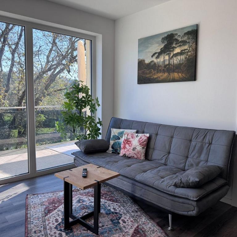 Sorinas Home - Comfortable Apartment near Graz - Free Parking - Apartment mit 2 Schlafzimmern - 1