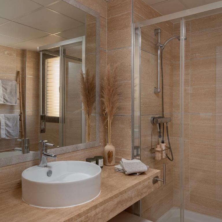 Beautiful Penthouse with Ethnic Interiors - Apartamento de 2 dormitorios - 15