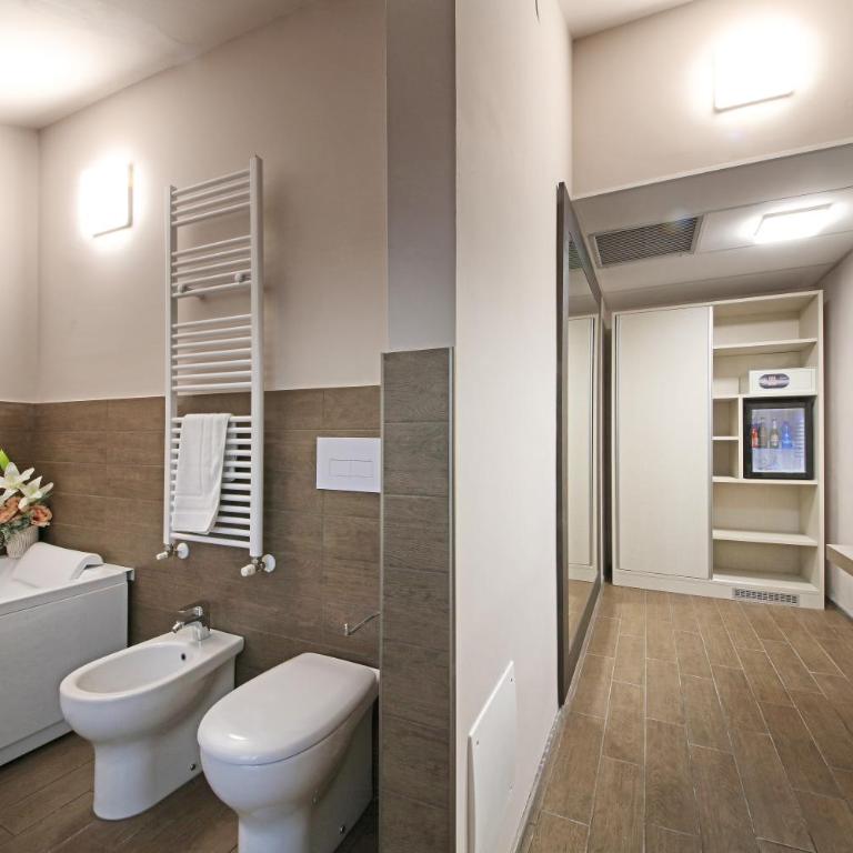Spa Hotel Splendid Sole - Suite con Vasca Idromassaggio - 2