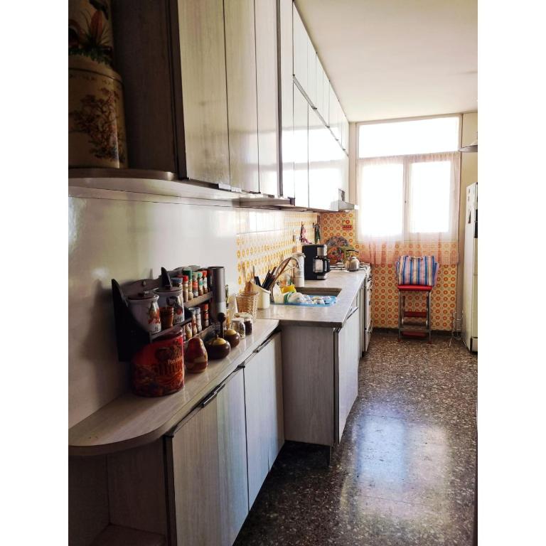 Casa familiar céntrica - Apartamento de 3 dormitorios - 28