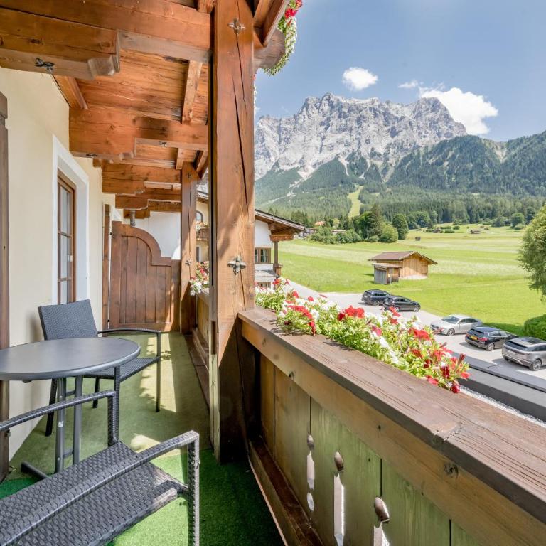 Wellness & Sporthotel Alpenhof - Suite mit 1 Schlafzimmer und Balkon - 4
