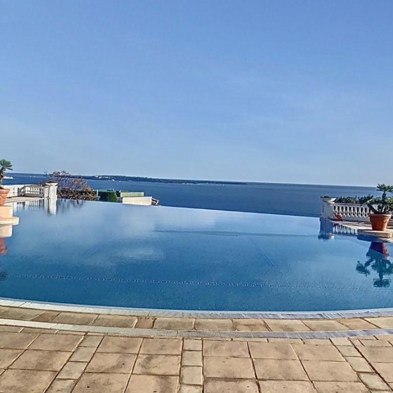 Le Francia - T2 30m2 - Piscine - Vue mer - Appartement 1 Chambre - 9