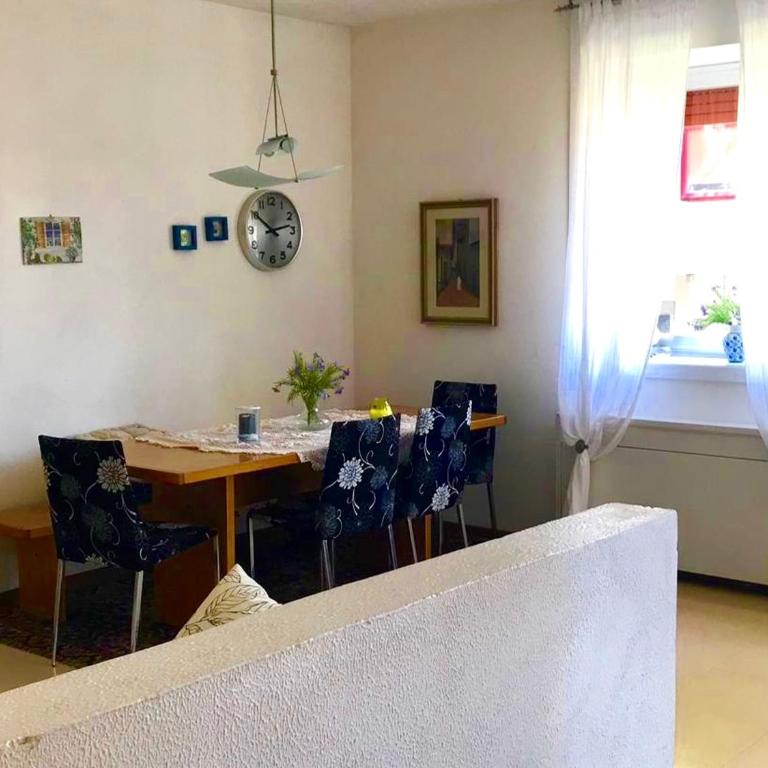 N195 - Numana, ampio pentalocale con giardino - Appartamento con 4 Camere - 5
